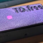 TDfree bei der Arbeit. Ein kleiner Kasten mit der Beschriftung 